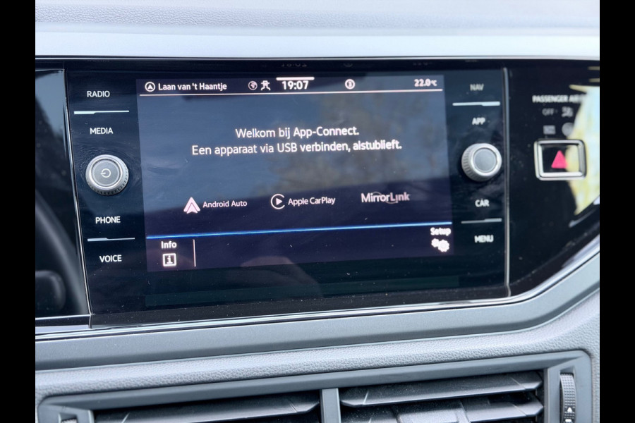 Volkswagen Taigo 1.5 TSI 3xR-Line Pano/Keyless/Camera