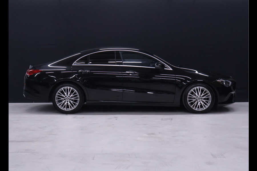 Mercedes-Benz CLA-Klasse 180 Business Solution Luxury [SFEERVERLICHTING, APPLE CARPLAY, ANDROID AUTO, CAMERA, STOELVERWARMING, VOL LEDER, NIEUWSTAAT]