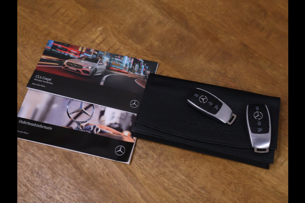 Mercedes-Benz CLA-Klasse 180 Business Solution Luxury [SFEERVERLICHTING, APPLE CARPLAY, ANDROID AUTO, CAMERA, STOELVERWARMING, VOL LEDER, NIEUWSTAAT]