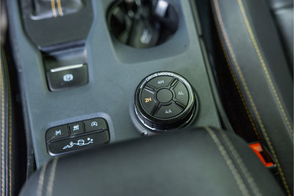 Ford Ranger 2.0 EcoBlue Wildtrak | Dubbel cabine | ACC | 360 Camera | Bang & Olufsen | Dodehoek detector | Trekhaak | Stoelverwarming | CarPlay | Navigatie | Nieuwe APK