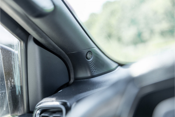 Ford Ranger 2.0 EcoBlue Wildtrak | Dubbel cabine | ACC | 360 Camera | Bang & Olufsen | Dodehoek detector | Trekhaak | Stoelverwarming | CarPlay | Navigatie | Nieuwe APK
