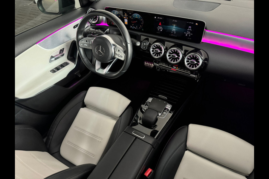 Mercedes-Benz A-Klasse 200 Premium Pano|Sfeer|Camera|Night