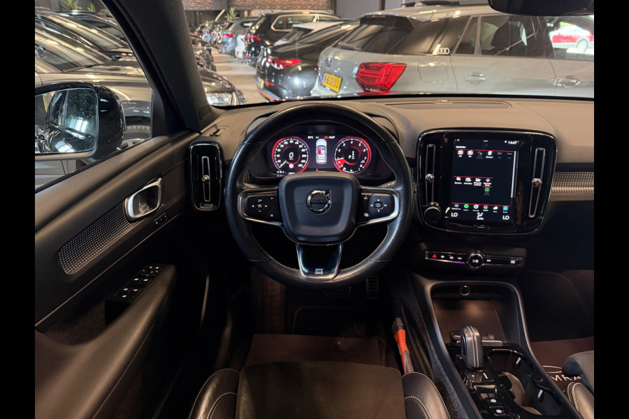Volvo XC40 2.0 T4 R-Design