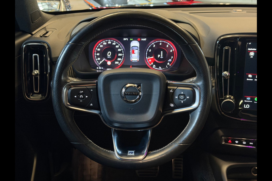 Volvo XC40 2.0 T4 R-Design
