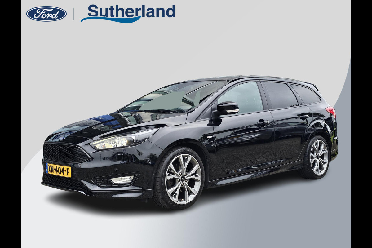 Ford FOCUS Wagon 1.5 ST Line 182 pk |  | Bi-xenon | Camera | Stuur- en stoelverwarming | 18'' velgen | Zéér netjes!