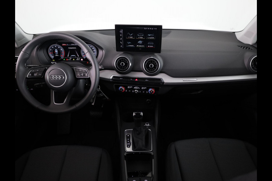 Audi Q2 Pro Line 35 TFSI 150 pk | Assistentiepakket parking | Audi virtual cockpit plus | Ambient verlichting | 16'' LM velgen |