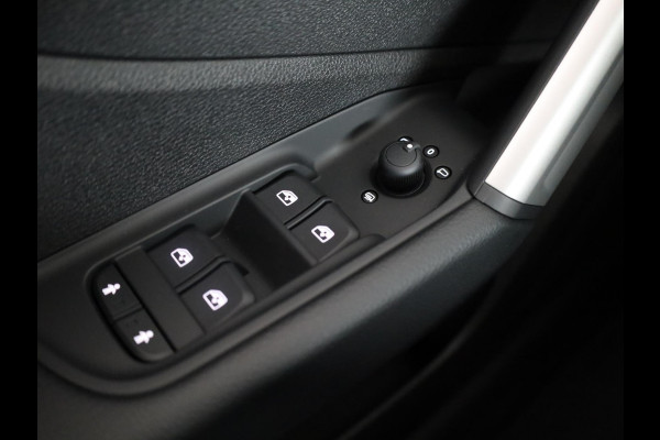 Audi Q2 Pro Line 35 TFSI 150 pk | Assistentiepakket parking | Audi virtual cockpit plus | Ambient verlichting | 16'' LM velgen |
