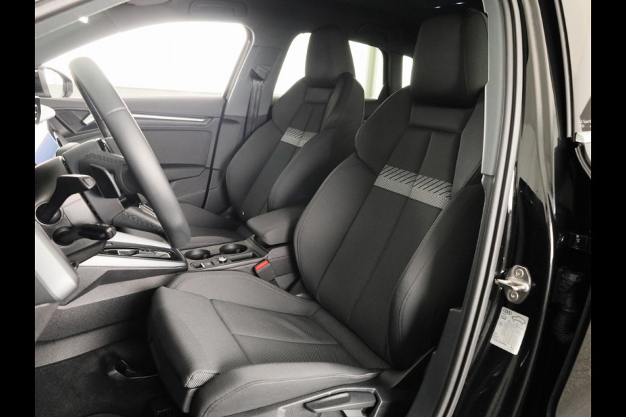 Audi A3 Sportback 30 TFSI Advanced edition 115pk S-tronic | Private Lease € 682,00 per maand* | Navigatie via App |  19 inch Lichtmetalen velgen | Stoelverwarming | Parkeersensoren voor en achter