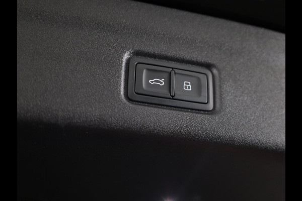 Audi Q6 e-tron S edition performance 100 kWh 306pk |  360° Camera | Adaptive cruise control | Matrix ledkoplampen  | stoelverwarming voor en achter | Comfortpakket