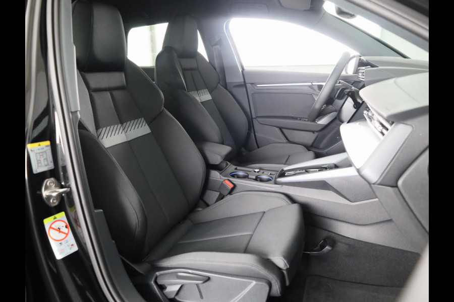 Audi A3 Sportback 40 TFSI e Advanced edition 204pk | Private Lease € 648,00 per maand* | Navigatie | Parkeercamera | Adaptieve cruise controle | Apple carplay-/ Android Auto | Verlengde garantie