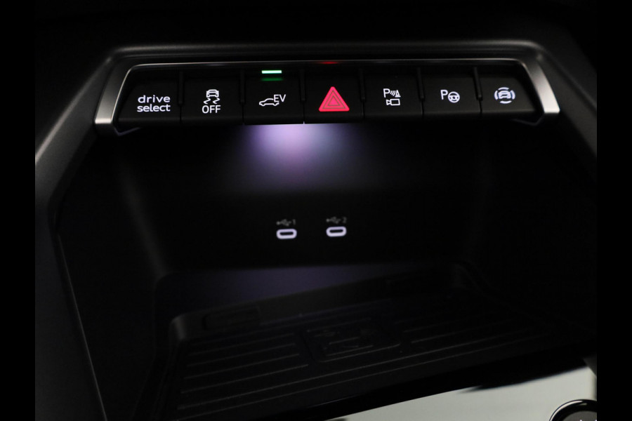 Audi A3 Sportback 40 TFSI e Advanced edition 204pk | Private Lease € 648,00 per maand* | Navigatie | Parkeercamera | Adaptieve cruise controle | Apple carplay-/ Android Auto | Verlengde garantie