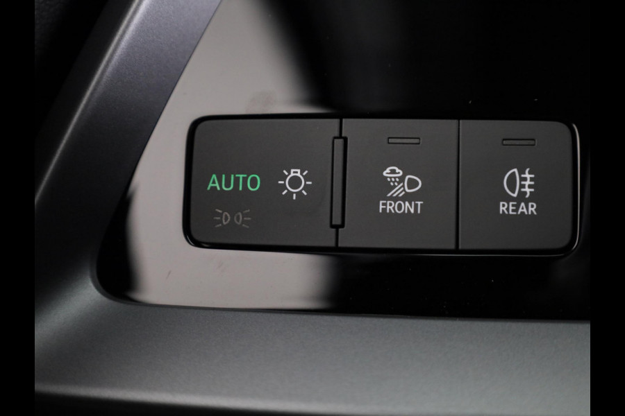Audi A3 Sportback 40 TFSI e Advanced edition 204pk | Private Lease € 648,00 per maand* | Navigatie | Parkeercamera | Adaptieve cruise controle | Apple carplay-/ Android Auto | Verlengde garantie