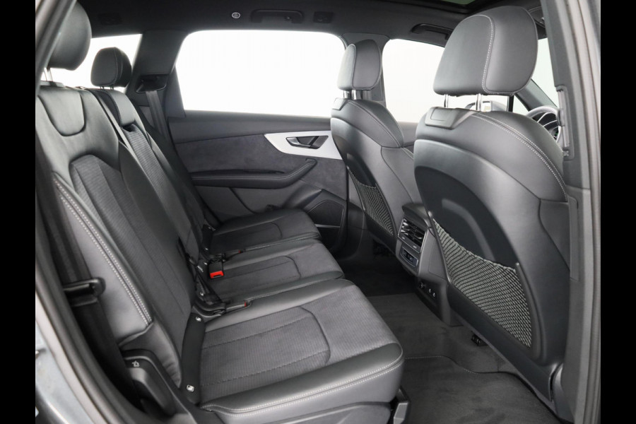 Audi Q7 55 TFSI e quattro Pro Line S 394pk | Panoramadak | Adaptive cruisecontrol |  B&O soundsysteem | Optiekpakket zwart Plus | Privacy Glass | Trekhaak