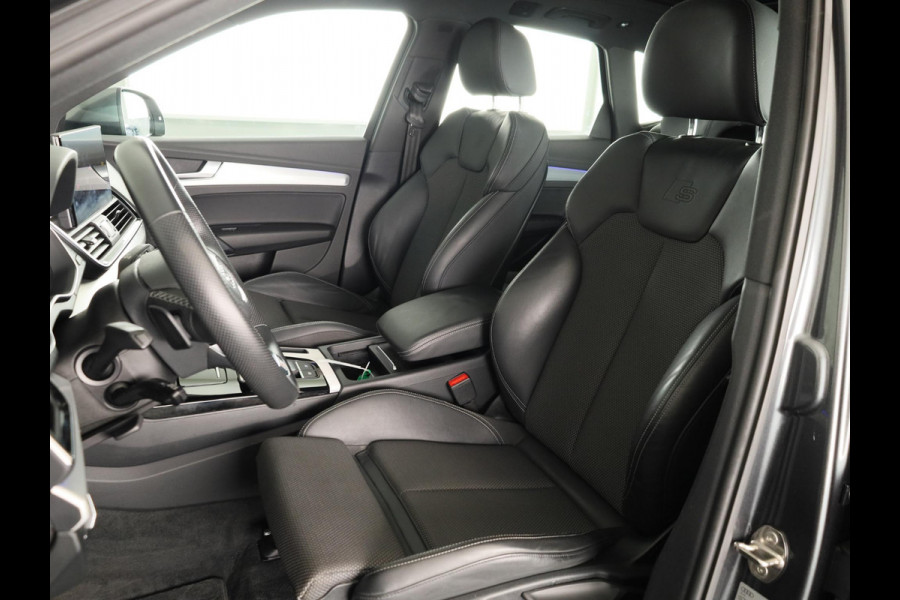 Audi Q5 50 TFSI e S edition 299pk | Panoramadak | Navigatie | Parkeercamera | Stoelverwarming | S-line interieur
