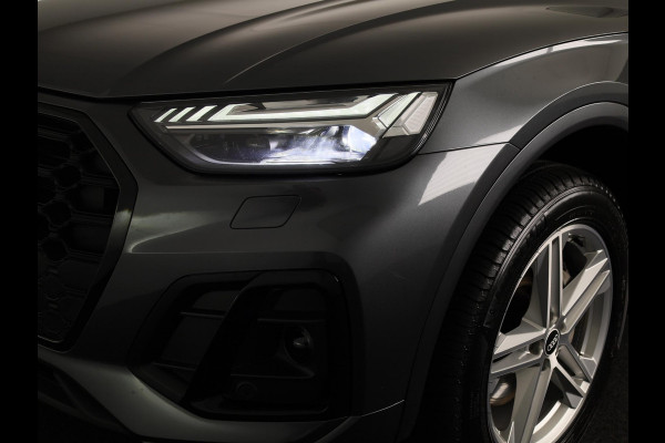 Audi Q5 50 TFSI e S edition 299pk | Panoramadak | Navigatie | Parkeercamera | Stoelverwarming | S-line interieur