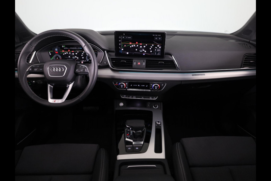 Audi Q5 Sportback 55 TFSI e S edition Competition 367pk | Panoramadak | Trekhaak | Head uo Display | B&O Premium Audio | Verlengde garantie | S-line interieur