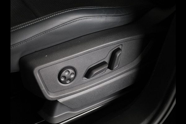 Audi Q5 Sportback 55 TFSI e S edition Competition 367pk | Panoramadak | Trekhaak | Head uo Display | B&O Premium Audio | Verlengde garantie | S-line interieur