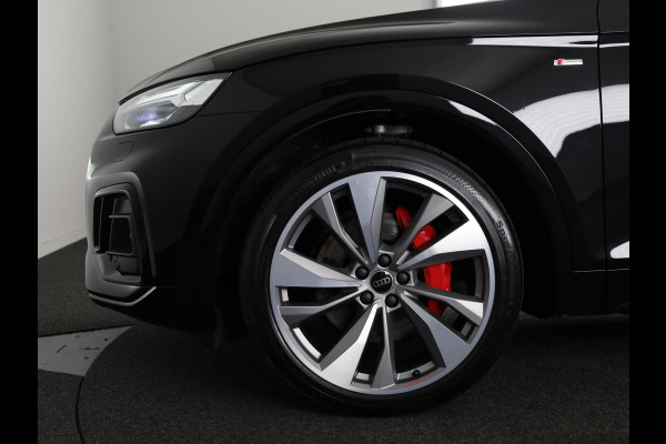 Audi Q5 Sportback 55 TFSI e S edition Competition 367pk | Panoramadak | Trekhaak | Head uo Display | B&O Premium Audio | Verlengde garantie | S-line interieur