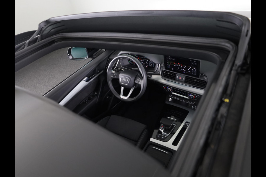 Audi Q5 Sportback 55 TFSI e S edition Competition 367pk | Panoramadak | Trekhaak | Head uo Display | B&O Premium Audio | Verlengde garantie | S-line interieur