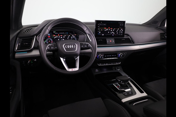 Audi Q5 Sportback 55 TFSI e S edition Competition 367pk | Panoramadak | Trekhaak | Head uo Display | B&O Premium Audio | Verlengde garantie | S-line interieur