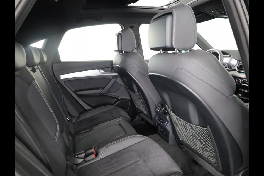 Audi Q5 Sportback 55 TFSI e S edition Competition 367pk | Panoramadak | Trekhaak | Head uo Display | B&O Premium Audio | Verlengde garantie | S-line interieur