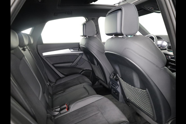 Audi Q5 Sportback 55 TFSI e S edition Competition 367pk | Panoramadak | Trekhaak | Head uo Display | B&O Premium Audio | Verlengde garantie | S-line interieur