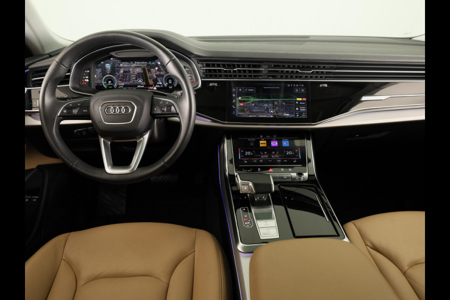 Audi Q8 55 TFSI e quattro Pro Line 380pk | Panoramadak | Pack Tour | Keyless pakket | 20 inch lichtmetalen velgen