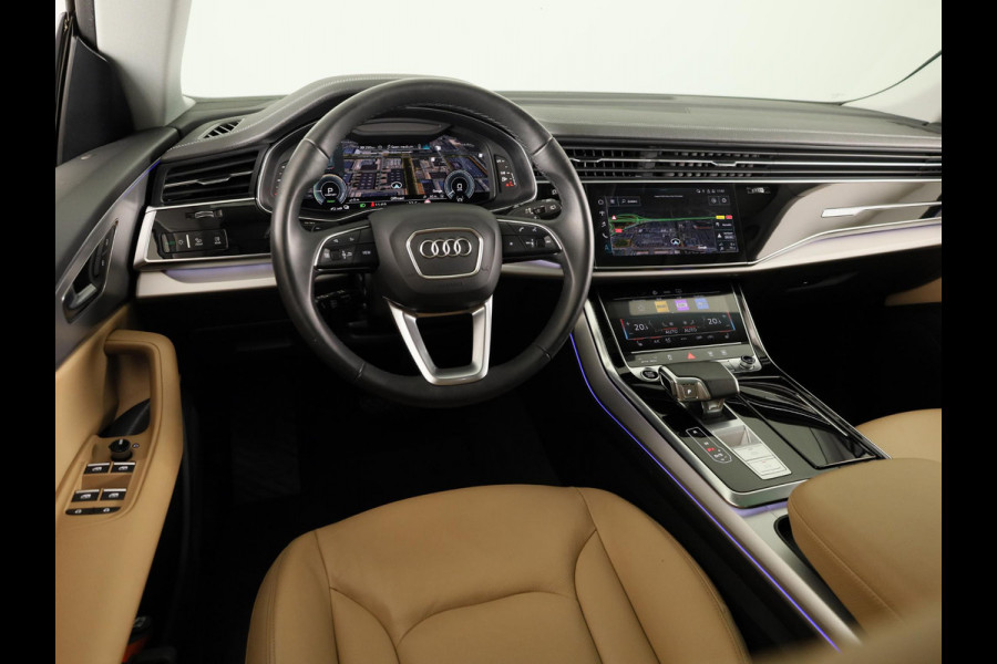 Audi Q8 55 TFSI e quattro Pro Line 380pk | Panoramadak | Pack Tour | Keyless pakket | 20 inch lichtmetalen velgen