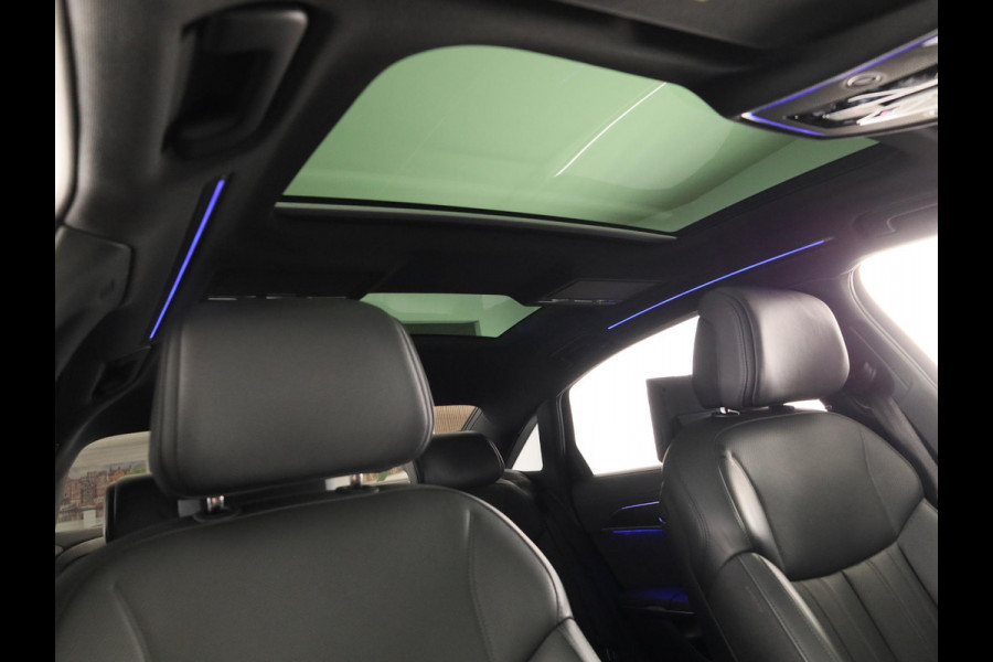 Audi A8 60 TFSI e quattro Lang 462pk | Panoramadak | Ventilatie + massage voor en achter | HUD | Luchtvering |