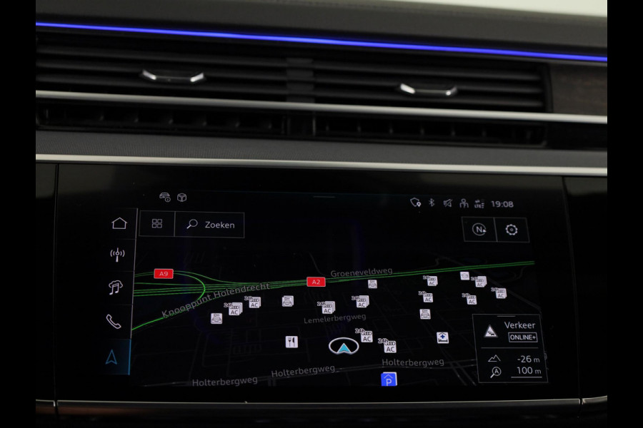 Audi A8 60 TFSI e quattro Lang 462pk | Panoramadak | Ventilatie + massage voor en achter | HUD | Luchtvering |