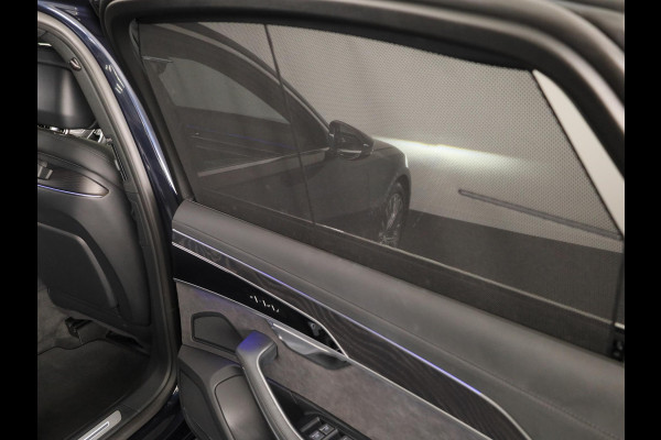 Audi A8 60 TFSI e quattro Lang 462pk | Panoramadak | Ventilatie + massage voor en achter | HUD | Luchtvering |