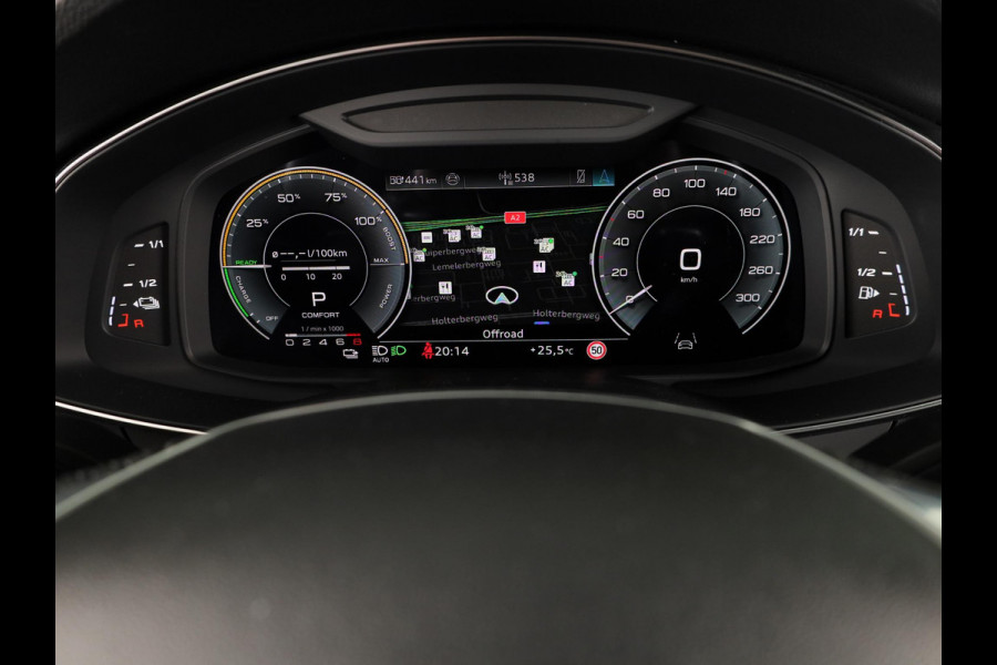 Audi A6 Avant 55 TFSI e quattro Pro Line S Competition 367pk | Panoramadak | Wegklapbare trekhaak | B&O Audio | Parkeercamera