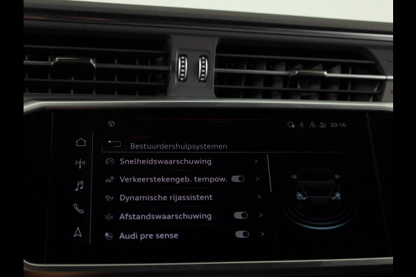 Audi A6 Avant 55 TFSI e quattro Pro Line S Competition 367pk | Panoramadak | Wegklapbare trekhaak | B&O Audio | Parkeercamera