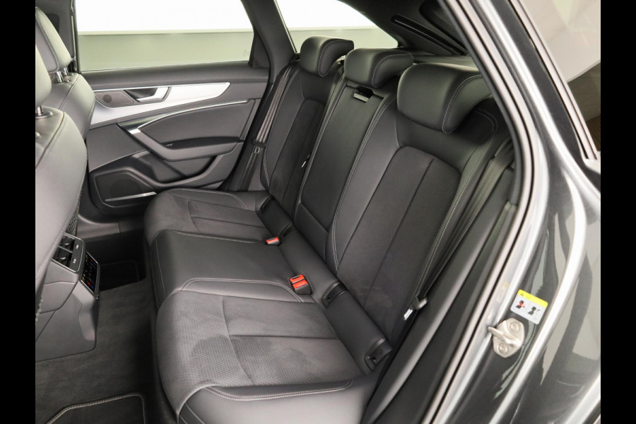 Audi A6 Avant 55 TFSI e quattro Pro Line S Competition 367pk | Panoramadak | Wegklapbare trekhaak | B&O Audio | Parkeercamera