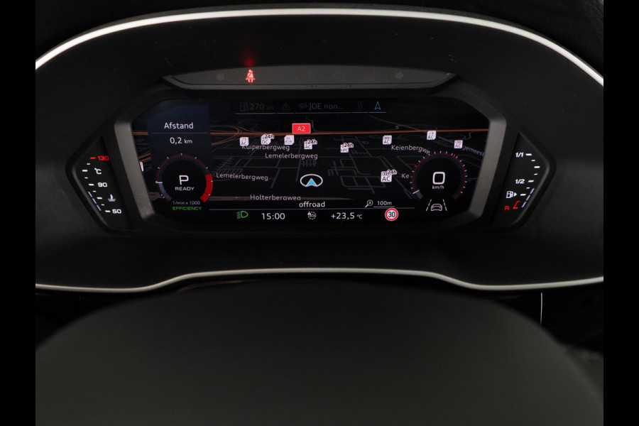 Audi Q3 35 TFSI Pro Line 150pk | Navigatie | Lederen bekleding | Elektrisch verstelbare voorstoelen | Parkeersensoren voor en achter |