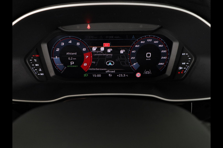 Audi Q3 35 TFSI Pro Line 150pk | Navigatie | Lederen bekleding | Elektrisch verstelbare voorstoelen | Parkeersensoren voor en achter |