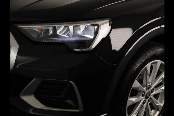 Audi Q3 35 TFSI Pro Line 150pk | Navigatie | Lederen bekleding | Elektrisch verstelbare voorstoelen | Parkeersensoren voor en achter |