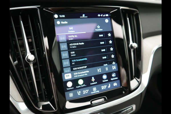 Volvo V60 T6 AWD Plus Bright LONG RANGE PHEV 350pk Dealer O.H. | Trekhaak Af Fabriek | Panodak | Adaptive Cruise | 360 Camera | Comfortstoelen Memory & Verwarmd | Stuur Verwarmd | Keyless | Blis | Apple Carplay | Google Assistent | DAB | Plug In Hybrid |