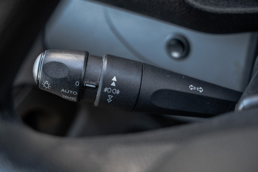 Opel Vivaro 1.5 L2H1 | 3-Zits | 1e Eigenaar | Cruise | PDC | Airco