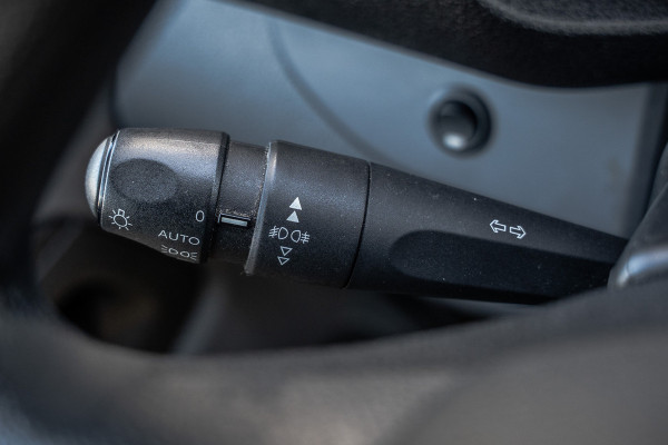 Opel Vivaro 1.5 L2H1 | 3-Zits | 1e Eigenaar | Cruise | PDC | Airco