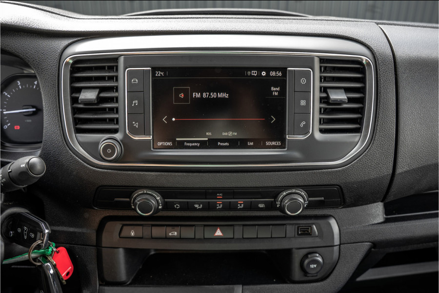 Opel Vivaro 1.5 | 3-Zits | 1e Eigenaar | Camera | Inrichting | Cruise | Airco | Trekhaak