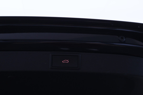 Škoda Octavia Combi 1.0 e-TSI DSG Business Edition Virtual Cockpit, Cruise, Apple Carplay, Rijstrooksensor, LED, DAB, PDC, 16''