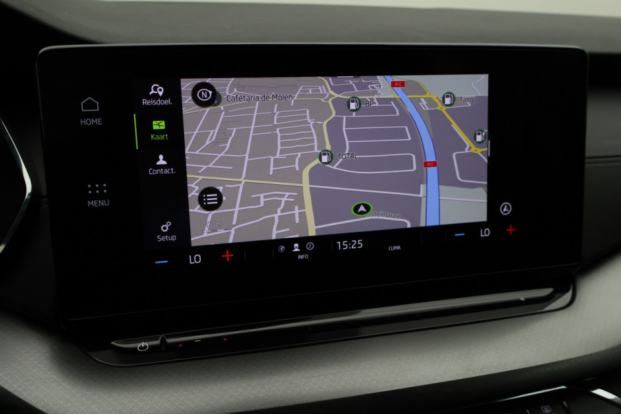 Škoda Octavia Combi 1.0 e-TSI DSG Business Edition Virtual Cockpit, Cruise, Apple Carplay, Rijstrooksensor, LED, DAB, PDC, 16''