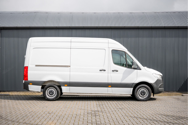 Mercedes-Benz Sprinter 311 CDI RWD L2H2 | Volledig Ingericht | Mbux | Camera | Navi | Climatronic