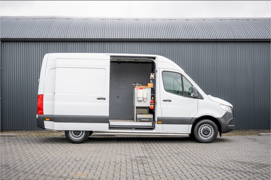 Mercedes-Benz Sprinter 311 CDI RWD L2H2 | Volledig Ingericht | Mbux | Camera | Navi | Climatronic