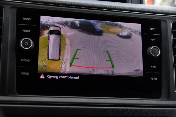 MAN TGE 3.180 35 2.0 L3H3 Black Edition Adaptieve Cruise, Camera, Carplay, LED, Stoelverwarming, Massage stoel, Trekhaak, 177pk, Automaat, Uniek!