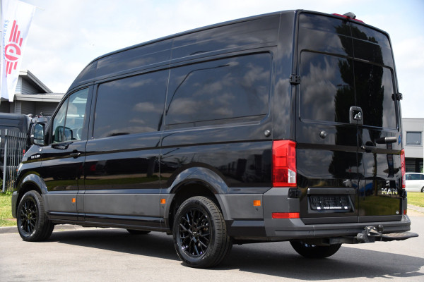 MAN TGE 3.180 35 2.0 L3H3 Black Edition Adaptieve Cruise, Camera, Carplay, LED, Stoelverwarming, Massage stoel, Trekhaak, 177pk, Automaat, Uniek!