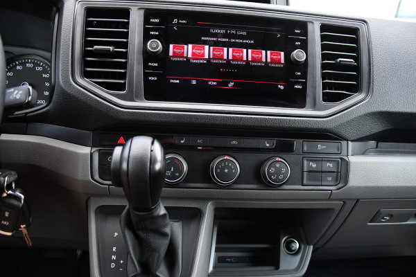 MAN TGE 3.180 35 2.0 L3H3 Black Edition Adaptieve Cruise, Camera, Carplay, LED, Stoelverwarming, Massage stoel, Trekhaak, 177pk, Automaat, Uniek!