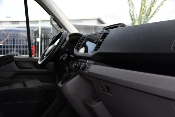 MAN TGE 3.180 35 2.0 L3H3 Black Edition Adaptieve Cruise, Camera, Carplay, LED, Stoelverwarming, Massage stoel, Trekhaak, 177pk, Automaat, Uniek!