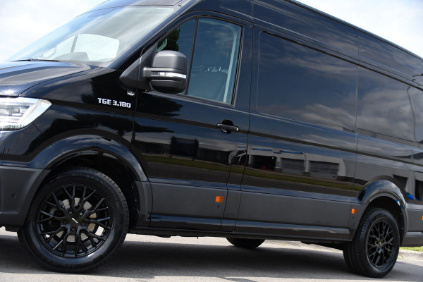 MAN TGE 3.180 35 2.0 L3H3 Black Edition Adaptieve Cruise, Camera, Carplay, LED, Stoelverwarming, Massage stoel, Trekhaak, 177pk, Automaat, Uniek!